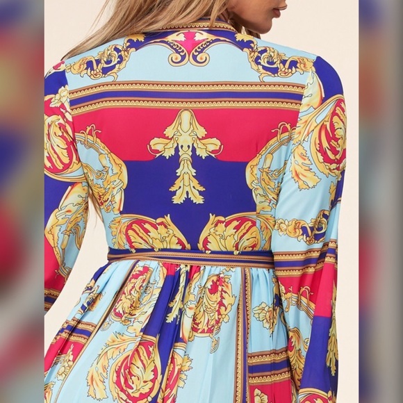 Versailles Print Long Sleeve Maxi dress - Picture 5 of 6